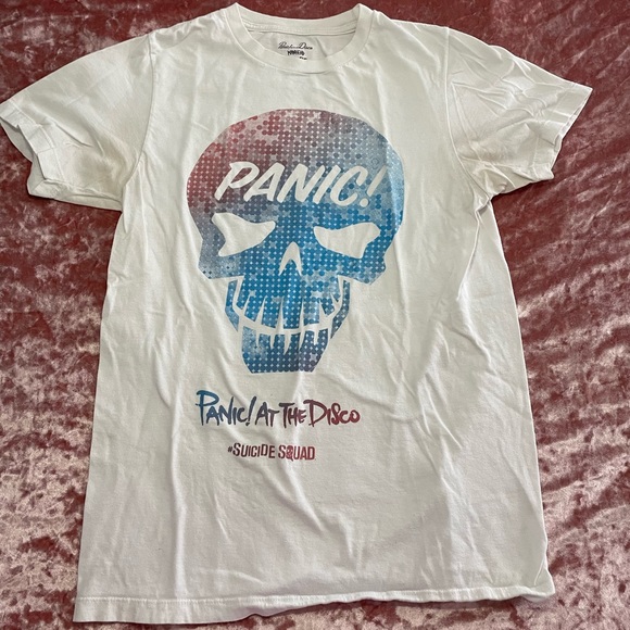 🌸3 for $25🌸 Panic! At The Disco Suicide Squad T-Shirt - Picture 1 of 1